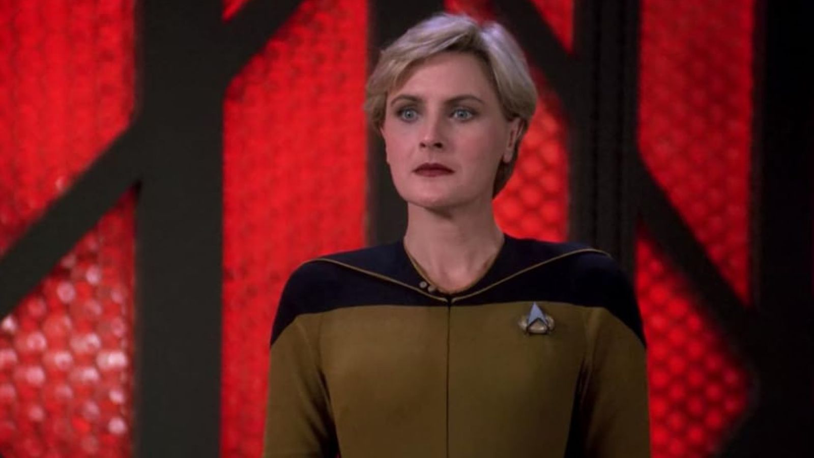 <span>As the Chief Security Officer aboard the USS Enterprise, she had every opportunity to win the hearts of Trekkies. The actress who played her had the charisma of a nat, so she was hard to invest in. The lack of character development might have offset her blandness.</span>