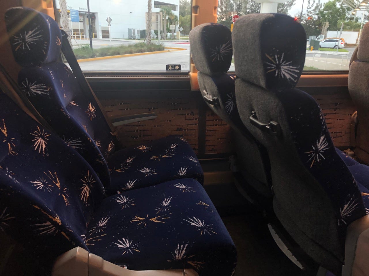 <p>The seats were comfortable enough for such a short ride and they could recline slightly.</p><p>Although I didn't use either during my trip, FlixBuses advertise free Wi-Fi and outlets, too. </p>