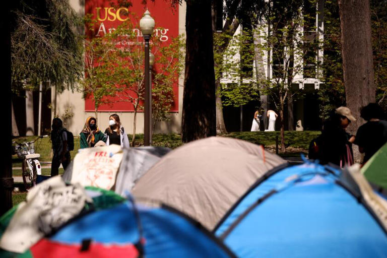 Amid continued demonstrations, swastika drawn on USC's campus