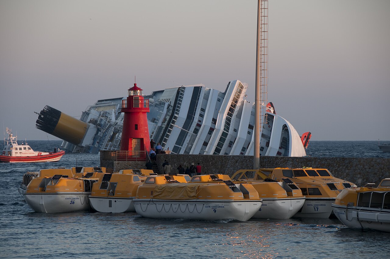 <p>The captain abandoned ship in the middle of the disaster, leaving more than 300 passengers on board. He was charged and convicted for the fatalities.</p>