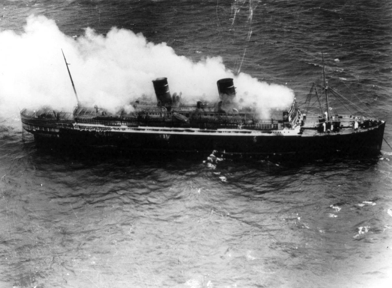 <p>Just like in other similar cases, the crew abandoned ship without addressing the passengers, leaving them to be awoken by smoke, dazed and confused, which resulted in some of them leaping to their demise from the blazing ship.</p>