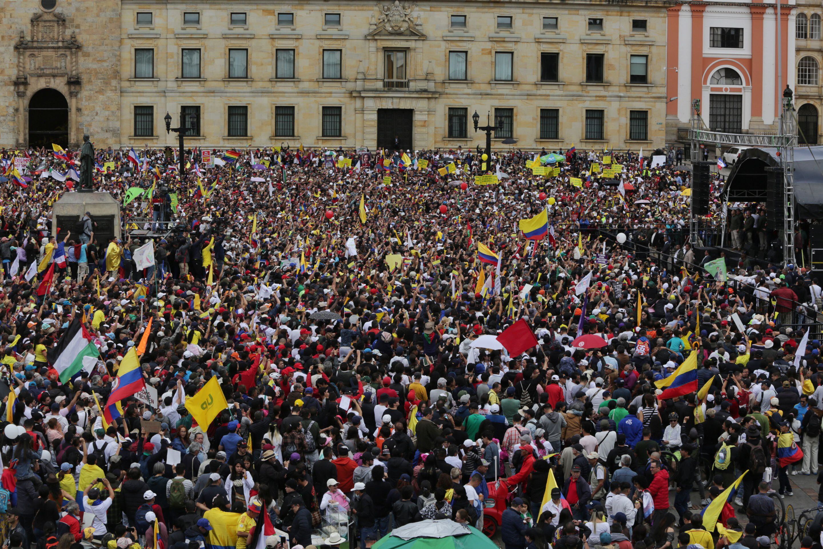 presidente petro atacó la histórica movilización en su contra del 21 de abril: “constituyeron la marcha de la muerte”