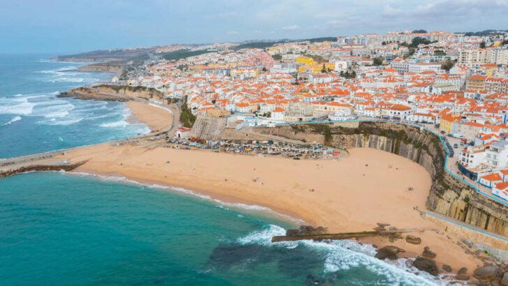 8 Reasons Why This Lesser Known Sunny Destination In Portugal Is A Must Visit