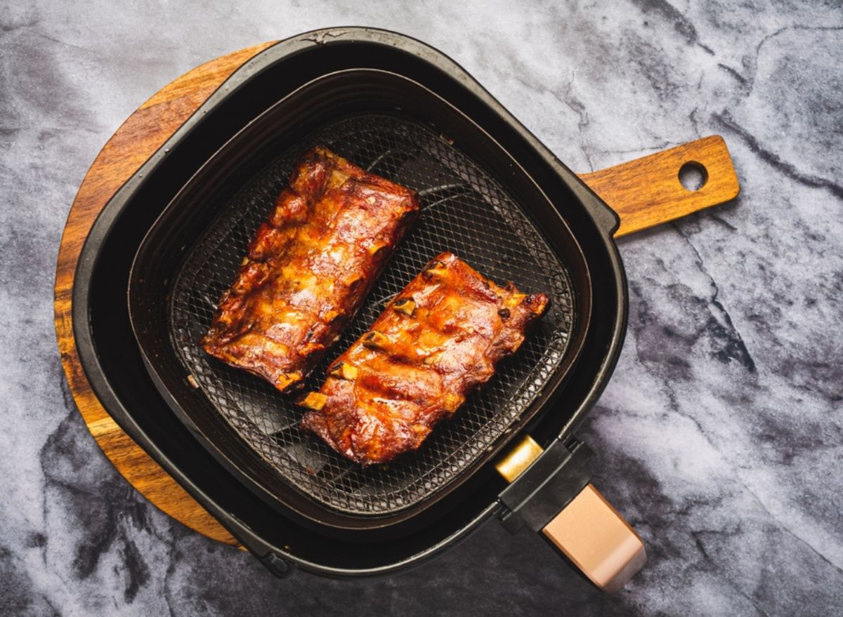how to, how to make air fryer ribs that fall off the bone