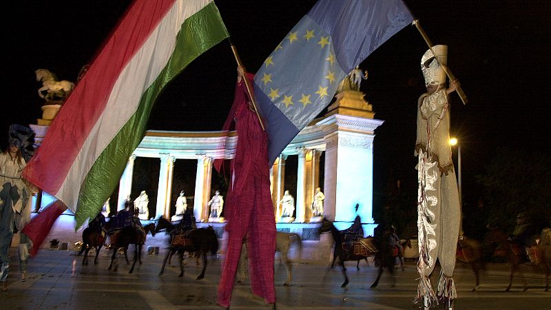az örömódától brüsszel ostromáig: magyarország 20 éve az eu-ban