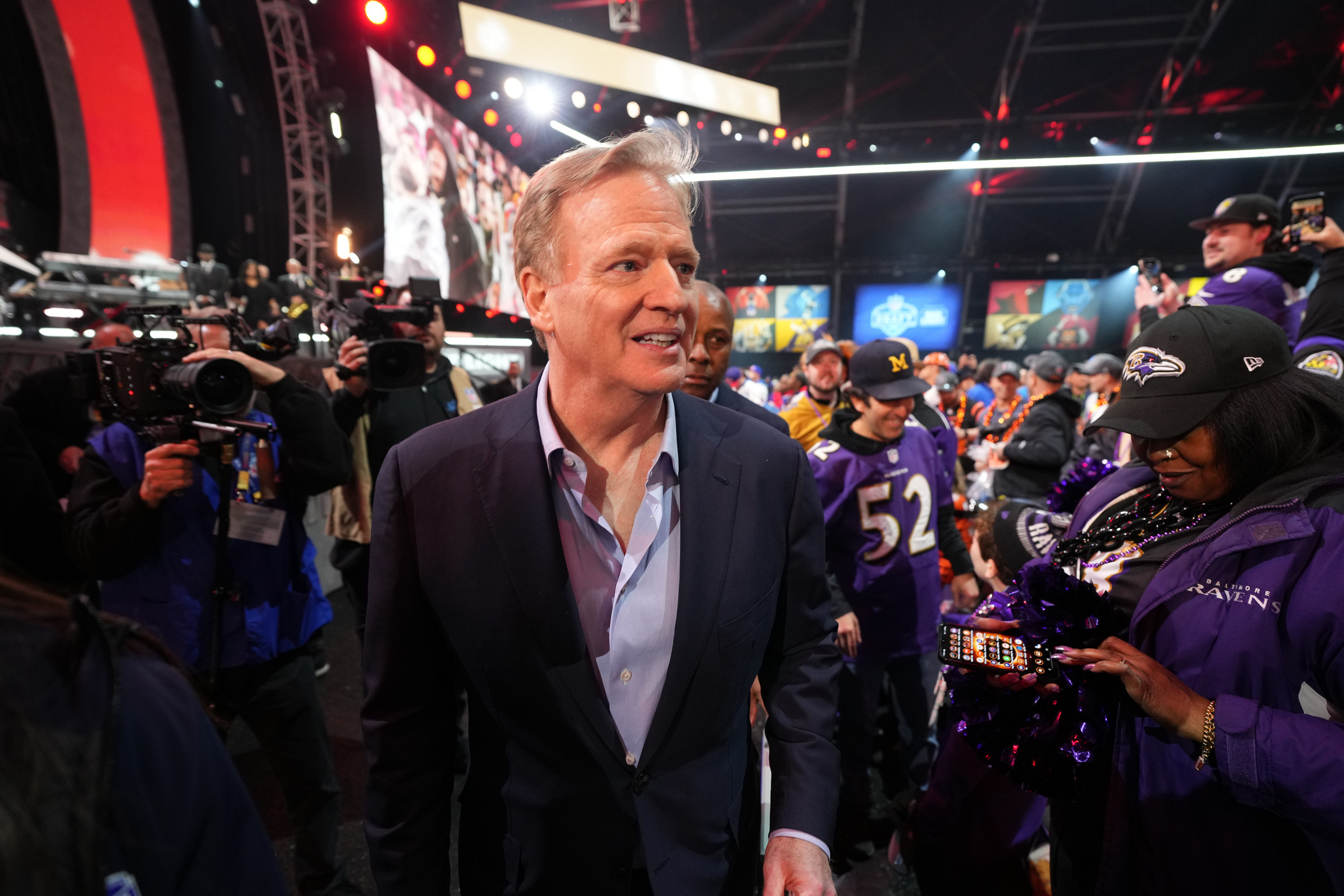 amazon, seven burning questions for the nfl's pending 2024 schedule release