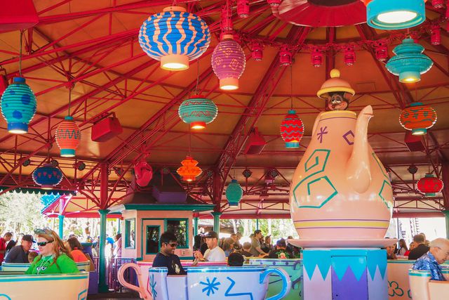 the ultimate guide to magic kingdom, according to disney experts
