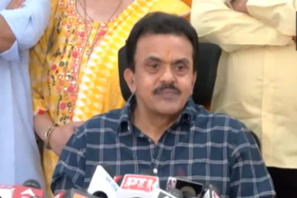 Expelled Congress Leader Sanjay Nirupam Set To Join 'Alma Mater' Shiv ...