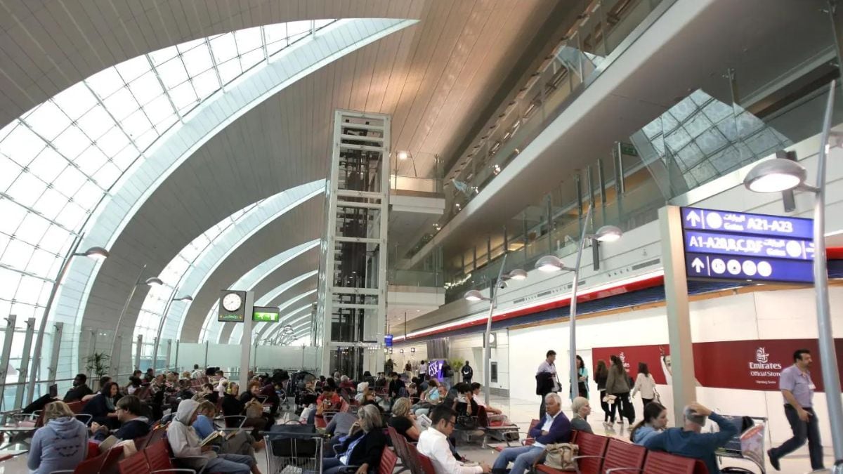 dubai airports issue travel advisory, warns travellers