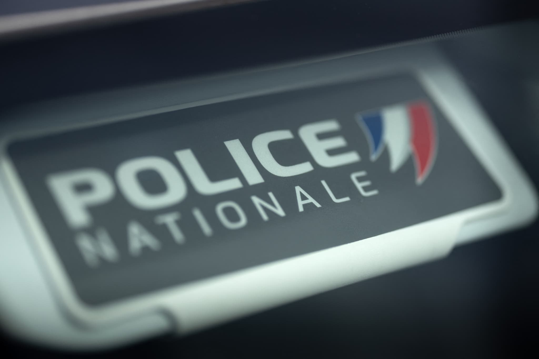 paris: un homme gravement blessé par balle à proximité du stade charléty, une enquête ouverte