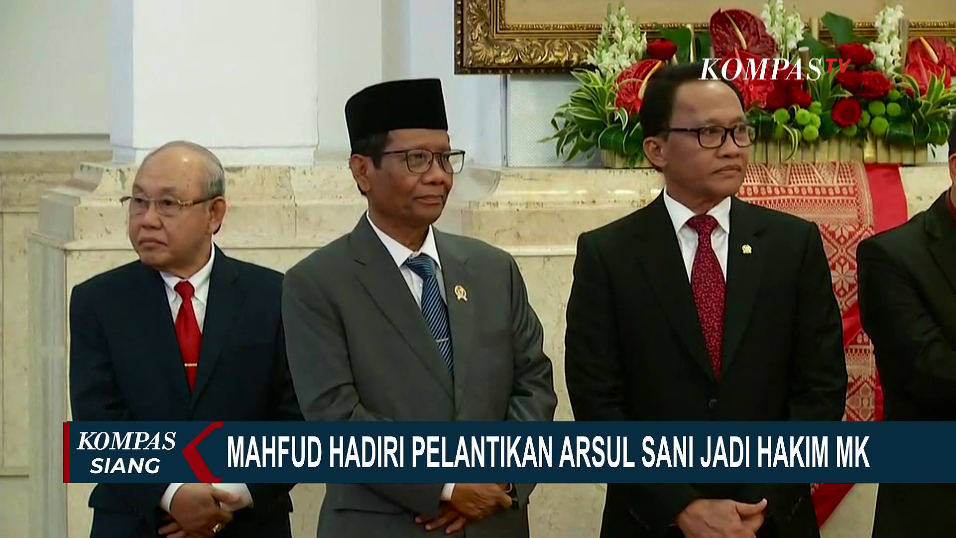 Arsul Sani Dilantik Menjadi Hakim MK, Mahfud MD Turut Hadir Di Istana ...