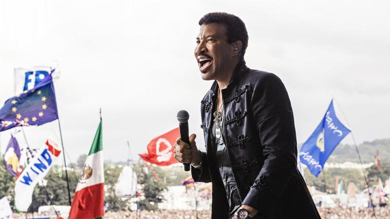 Lionel Richie extended 2024 U.S. Tour with Earth, Wind & Fire: Presale code, tickets, dates, venues, & all you need to know