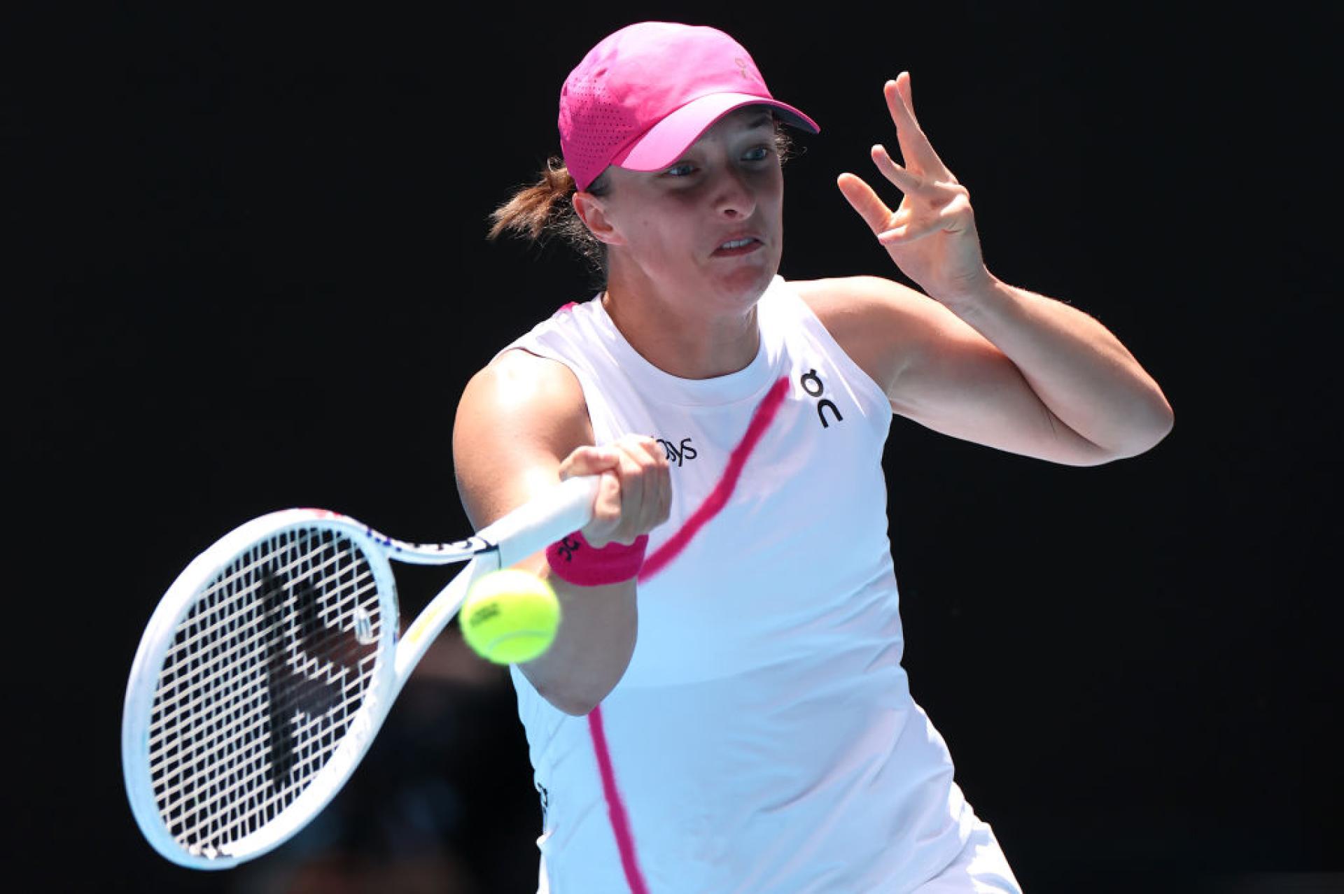 Australian Open: Iga Swiatek Avoids Shock Loss, Opponent Then Announces ...