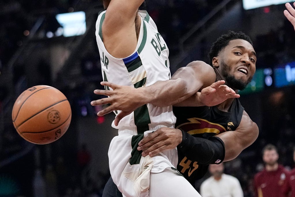 Donovan Mitchell Drops 40 Points As Cavaliers Beat Wizards For Seventh ...