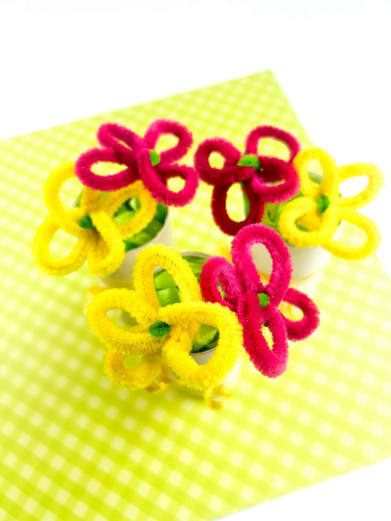 How to Make Pipe Cleaner Flowers