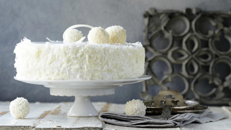Coconut cake with coconut balls