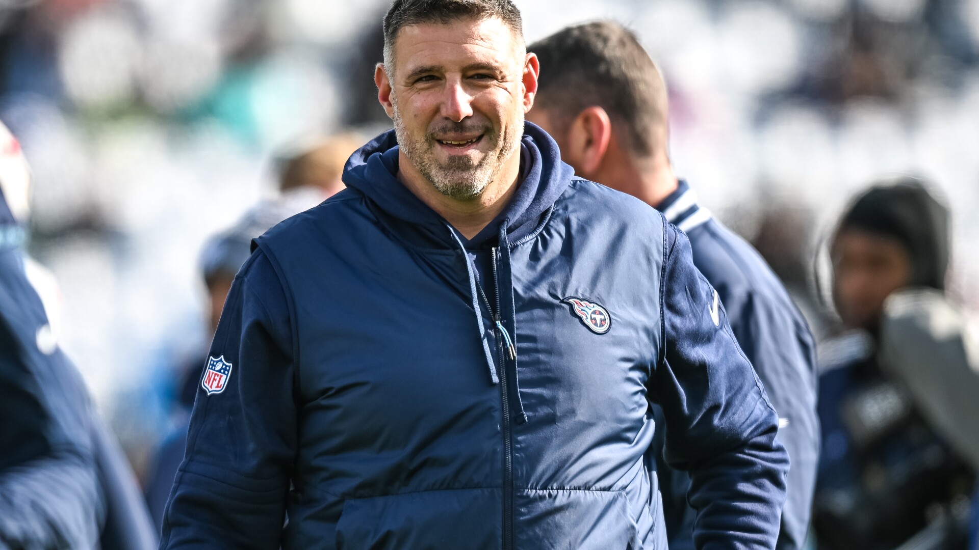 Mike Vrabel Meeting With Chargers, Falcons And Seahawks Also Interested