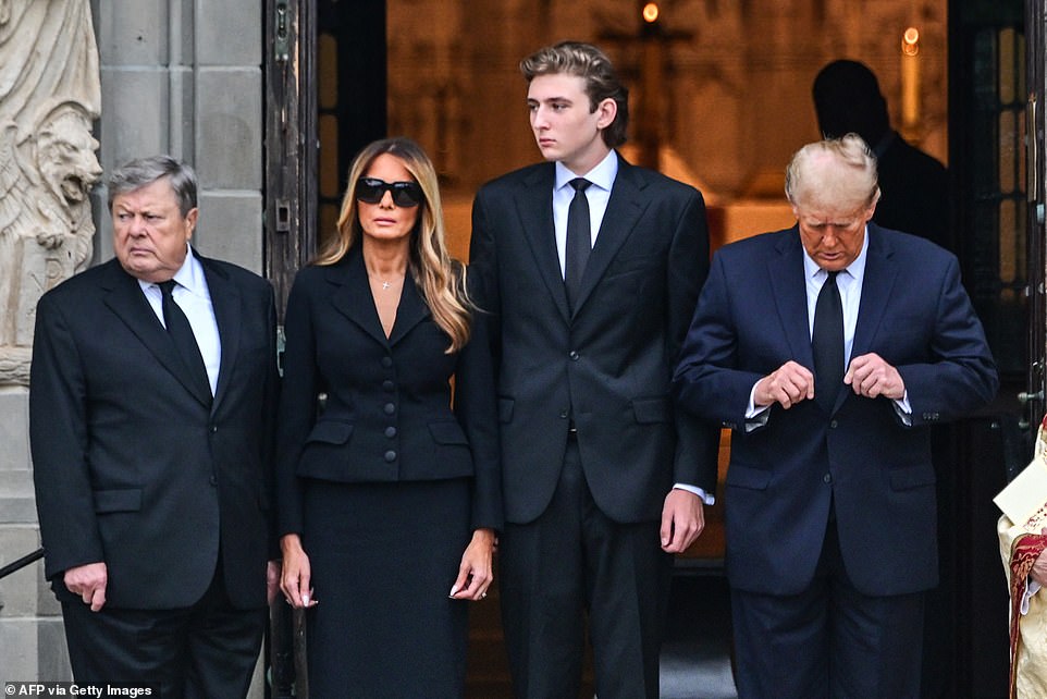 Barron Trump, 6'7