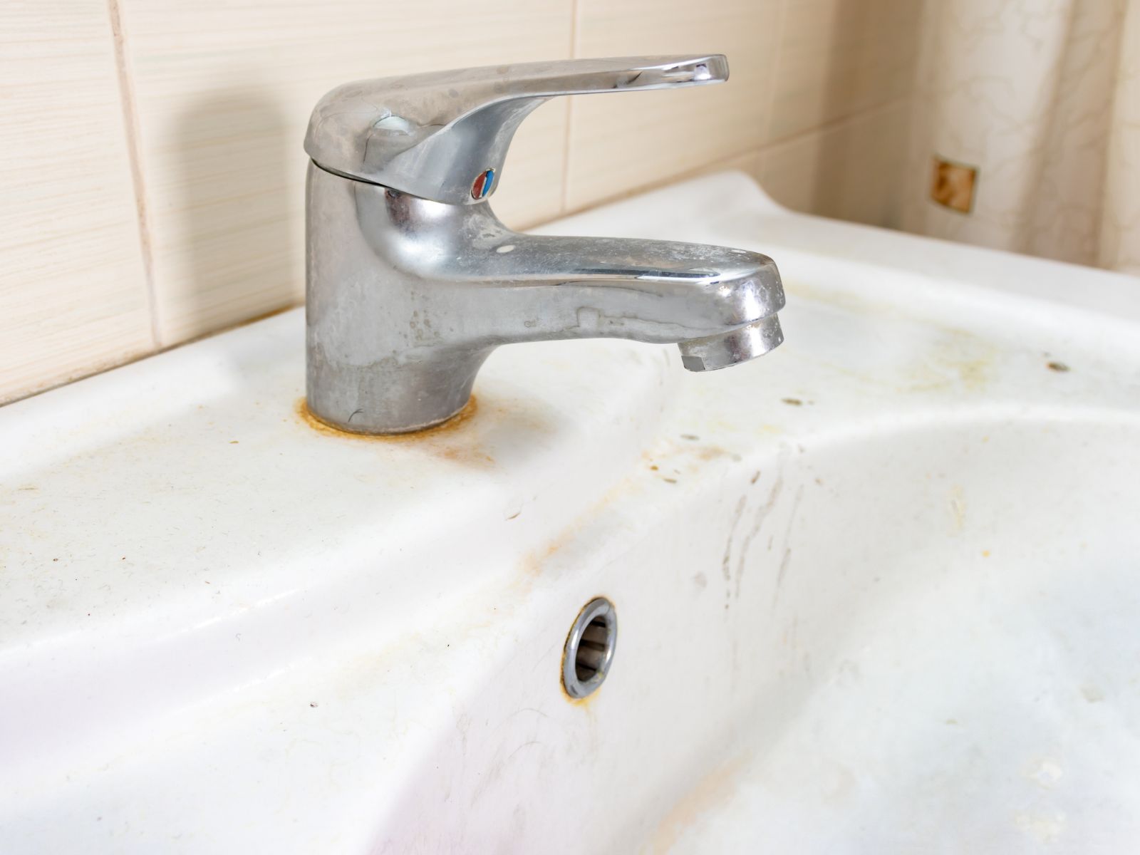 Struggling with limescale? Citric acid can be an inexpensive and