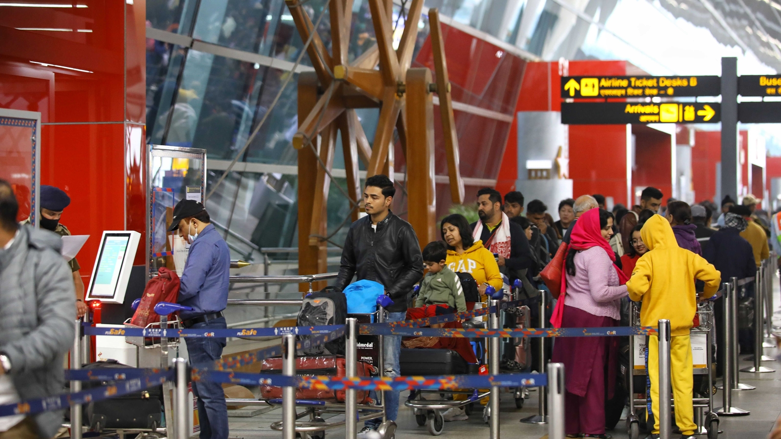 android, delhi’s igi airport is the 10th busiest airport in the world: report