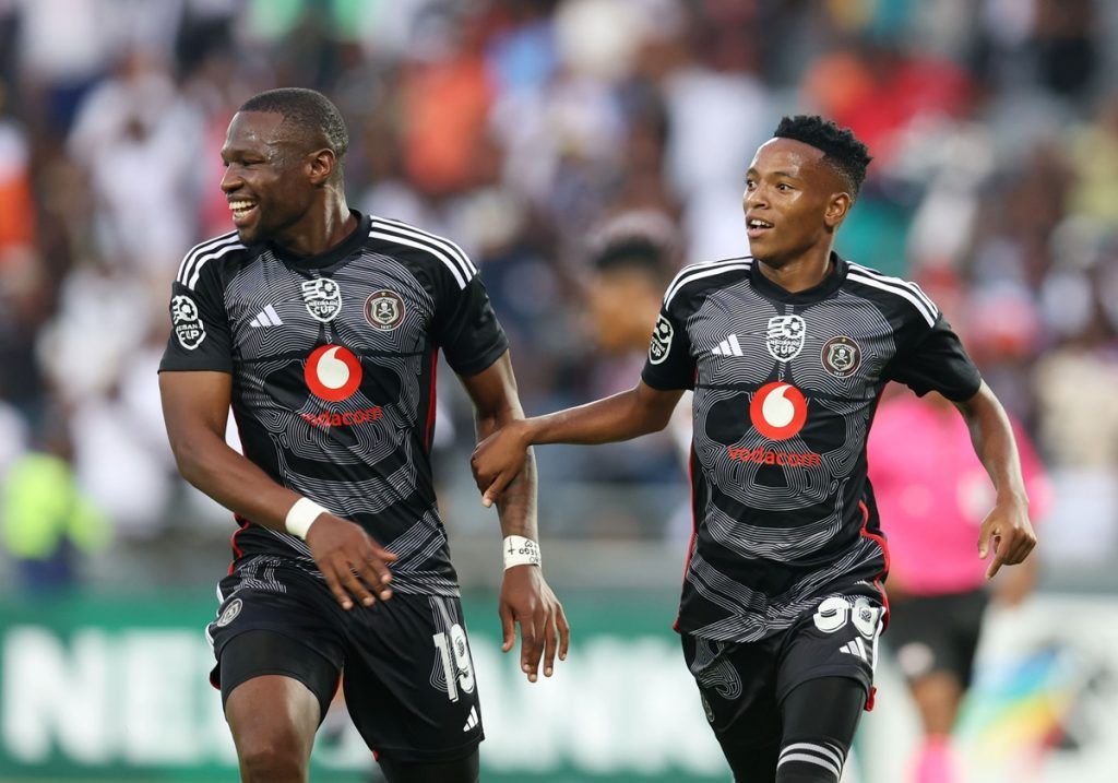 Riveiro: Why Mabasa and Mofokeng didn't start for Orlando Pirates