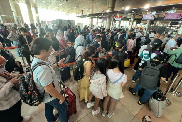 mt ruang eruption: air travellers in kuching stranded as flights cancelled