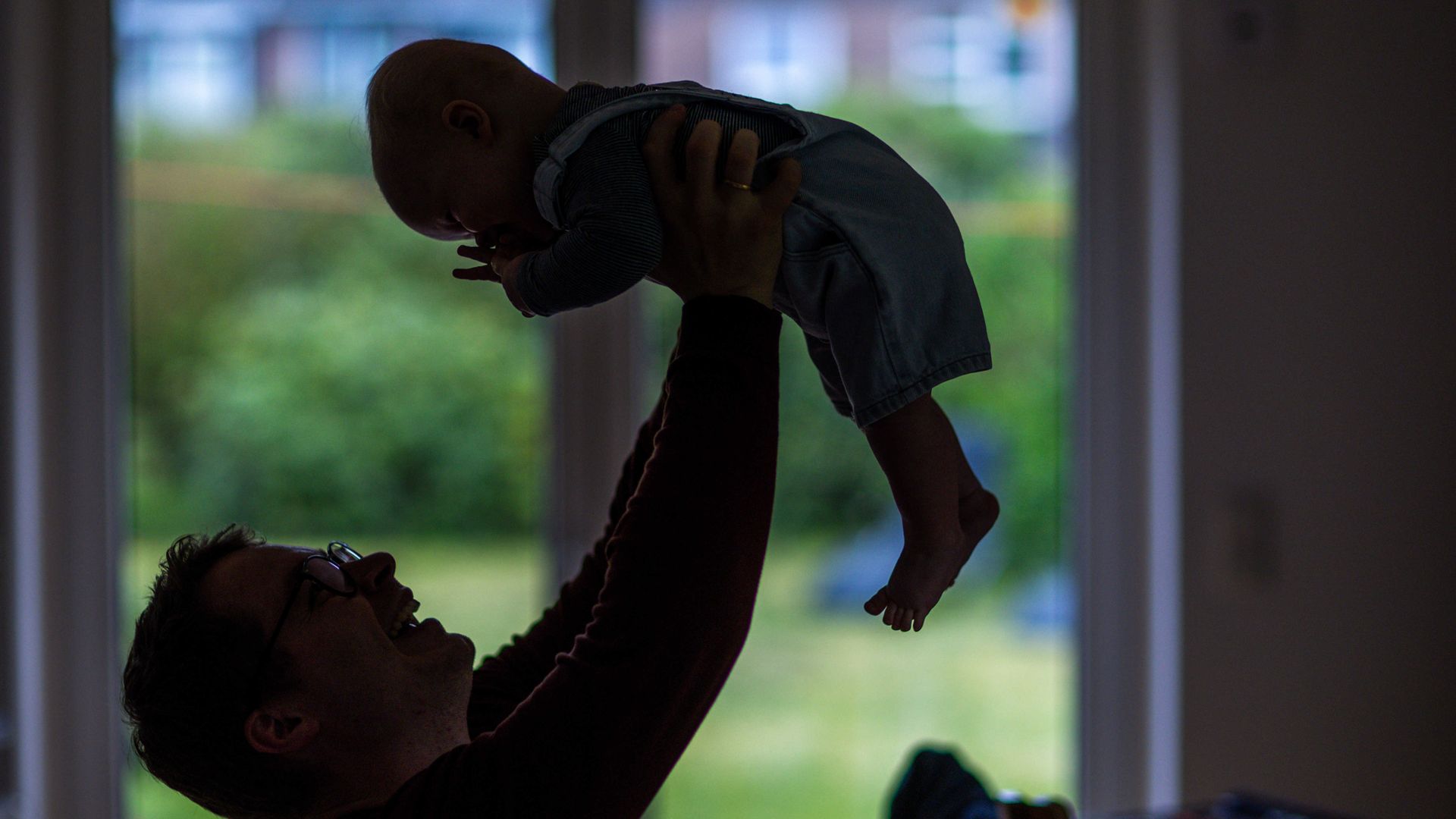 bundessozialgericht zur rente: werden väter bei kindererziehungszeiten diskriminiert?