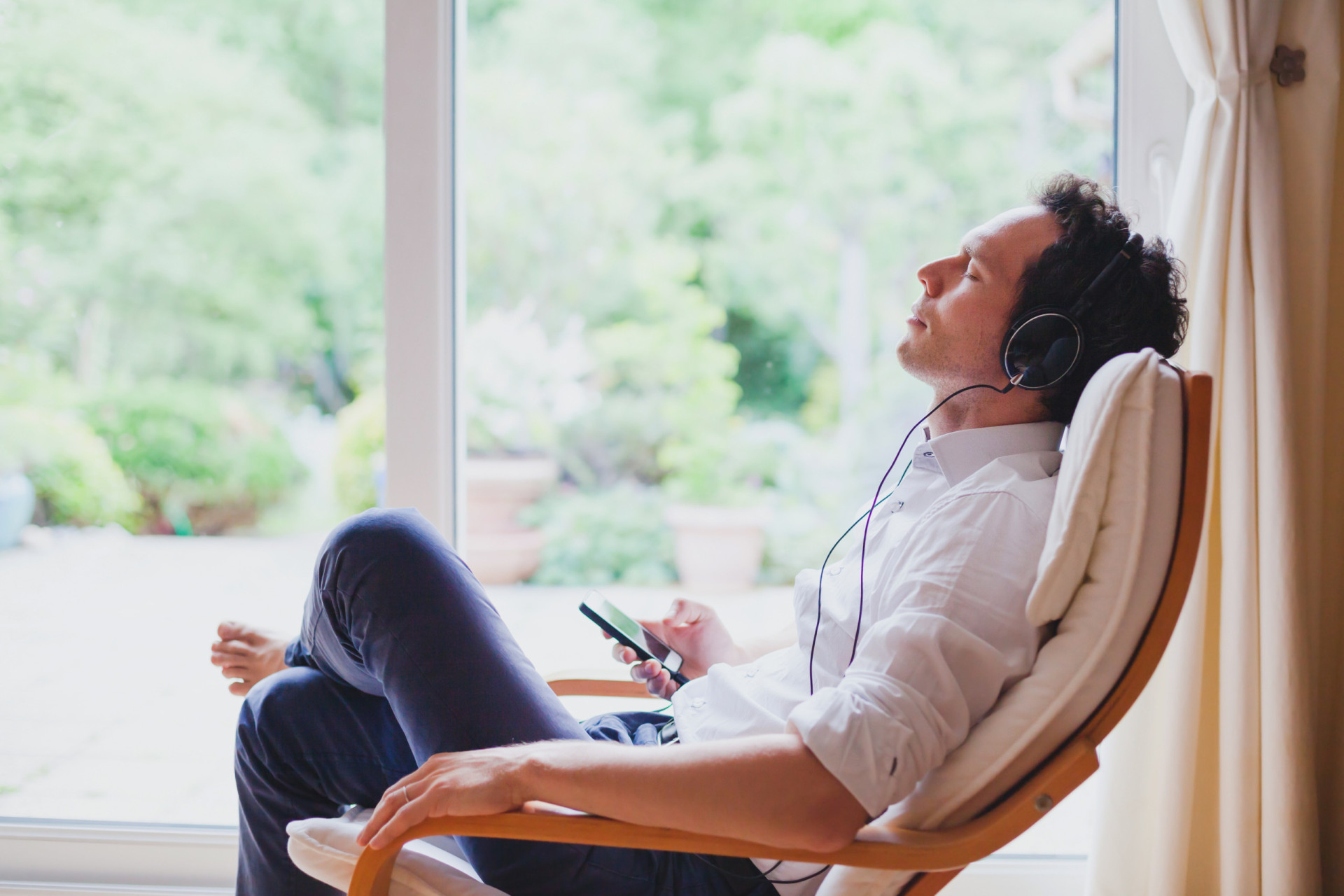 The Surprising Health Benefits Of Listening To Music