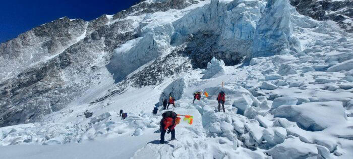 Everest: Icefall Open but Best Hurry Through It, Climbers Advised