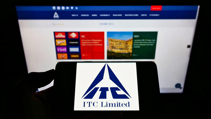 itc q4 results: cigarette revenue growth at 7.7%; dividend of ₹7.5 per share declared