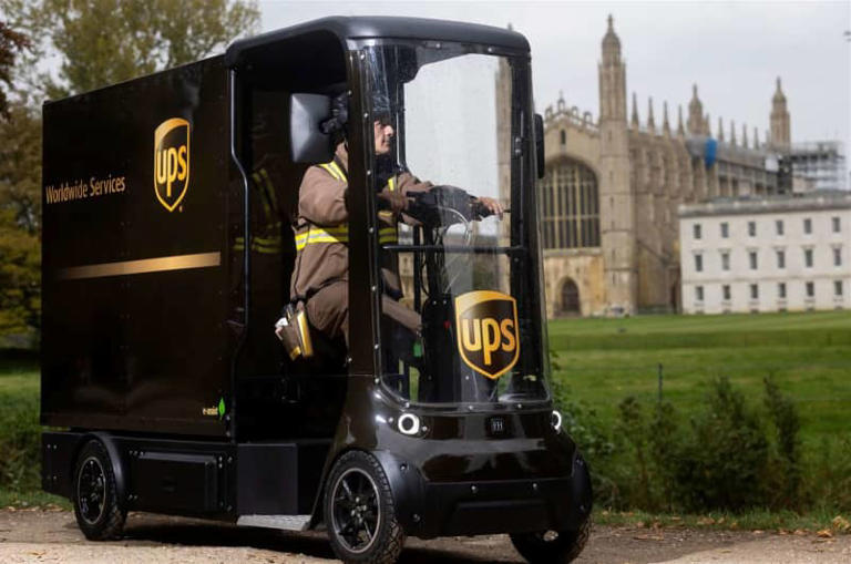 UPS eQuad for micro hub in the centre of CambridgePictures: UPS