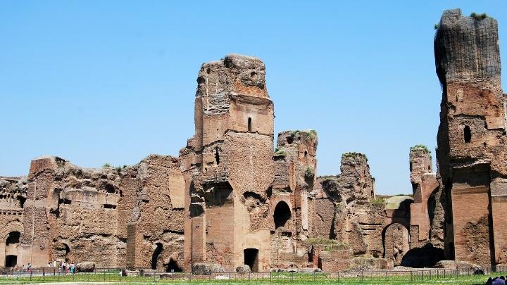 pemandian kuno caracella di roma kembali berair setelah 1.000 tahun, jadi daya tarik turis