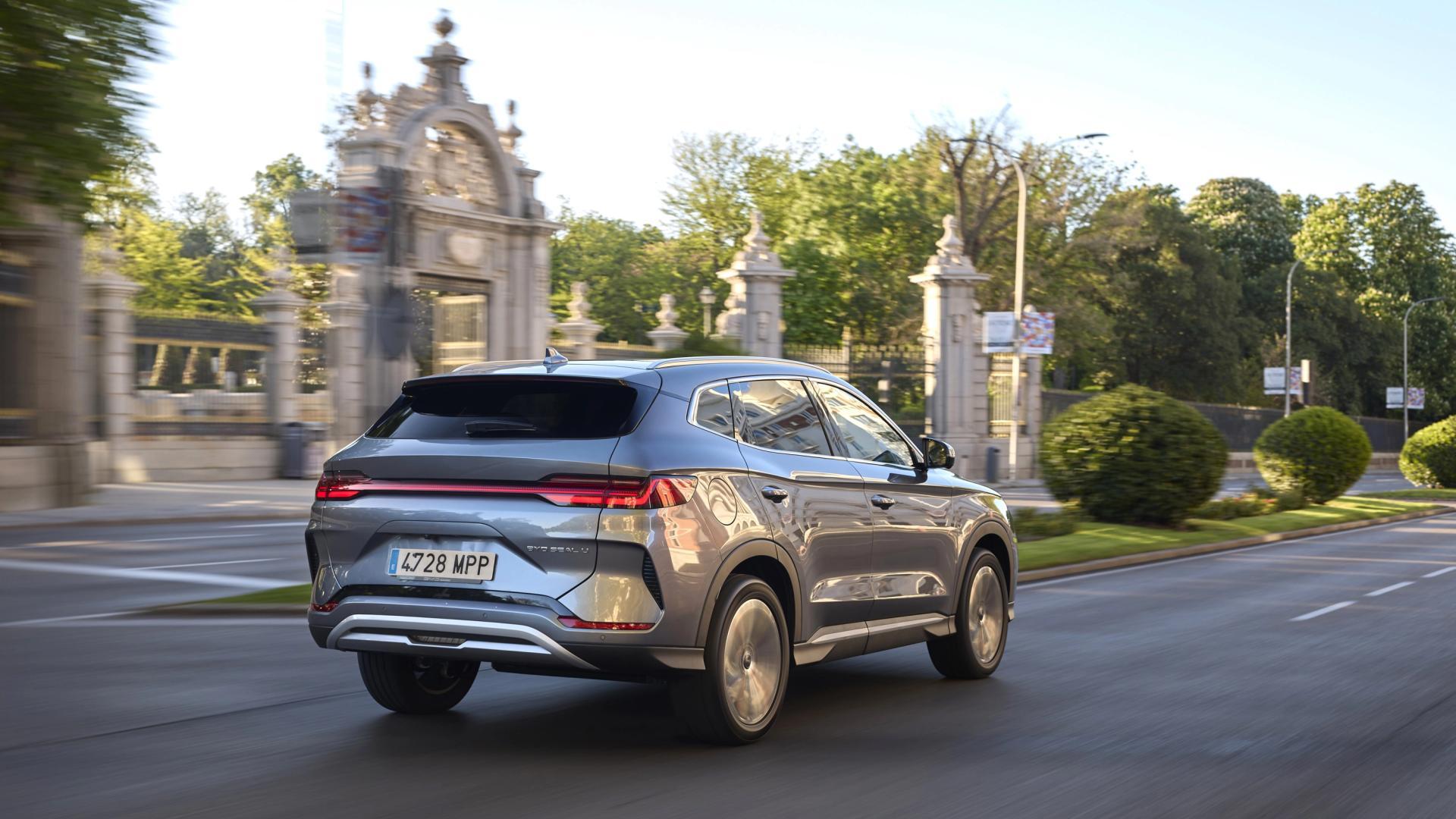 Primera Prueba Del BYD Seal U, Un SUV Eléctrico Con 500 Kilómetros De ...