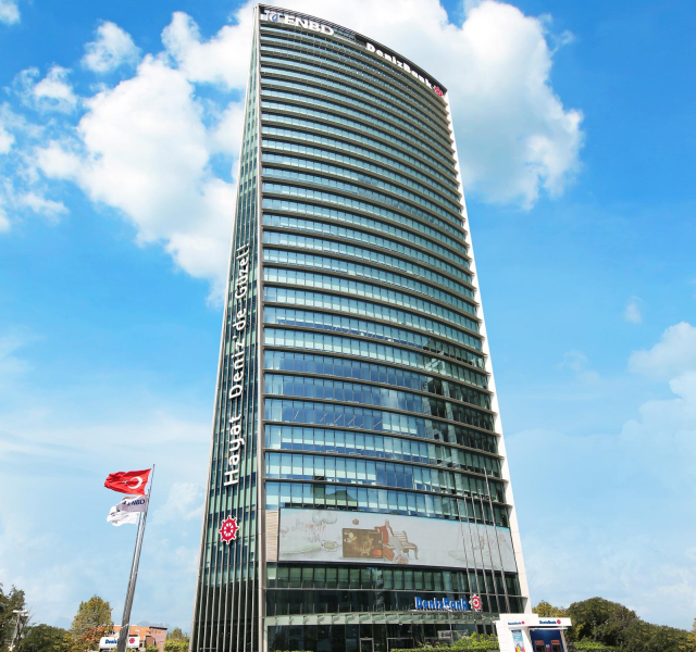 i̇stanbul'un göbeğinde yükselen 39 katlı bina dev bankaya satıldı
