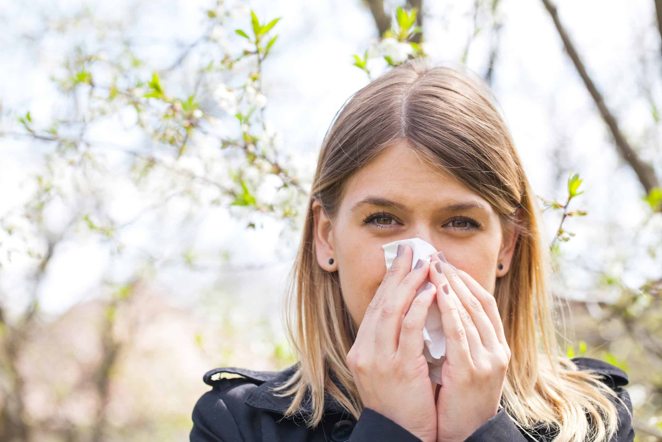 Allergy Sufferers: 7 Ways To Minimize Pollen In Your Home (With Video)