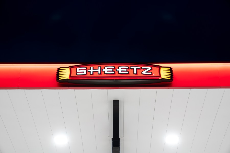 Sheetz lowers gas price ahead of Thanksgiving