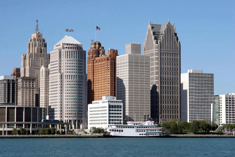 Detroit is the largest city in Michigan. It is known as the Motor City because it has been the center of the American auto industry for over a century. In the last few years, Detroit has been under major revitalization. It is a great city to visit. Today, I want to share fifteen things...