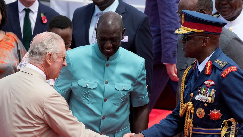 κένυα: νεκρός σε συντριβή ελικοπτέρου ο αρχηγός των ενόπλων δυνάμεων