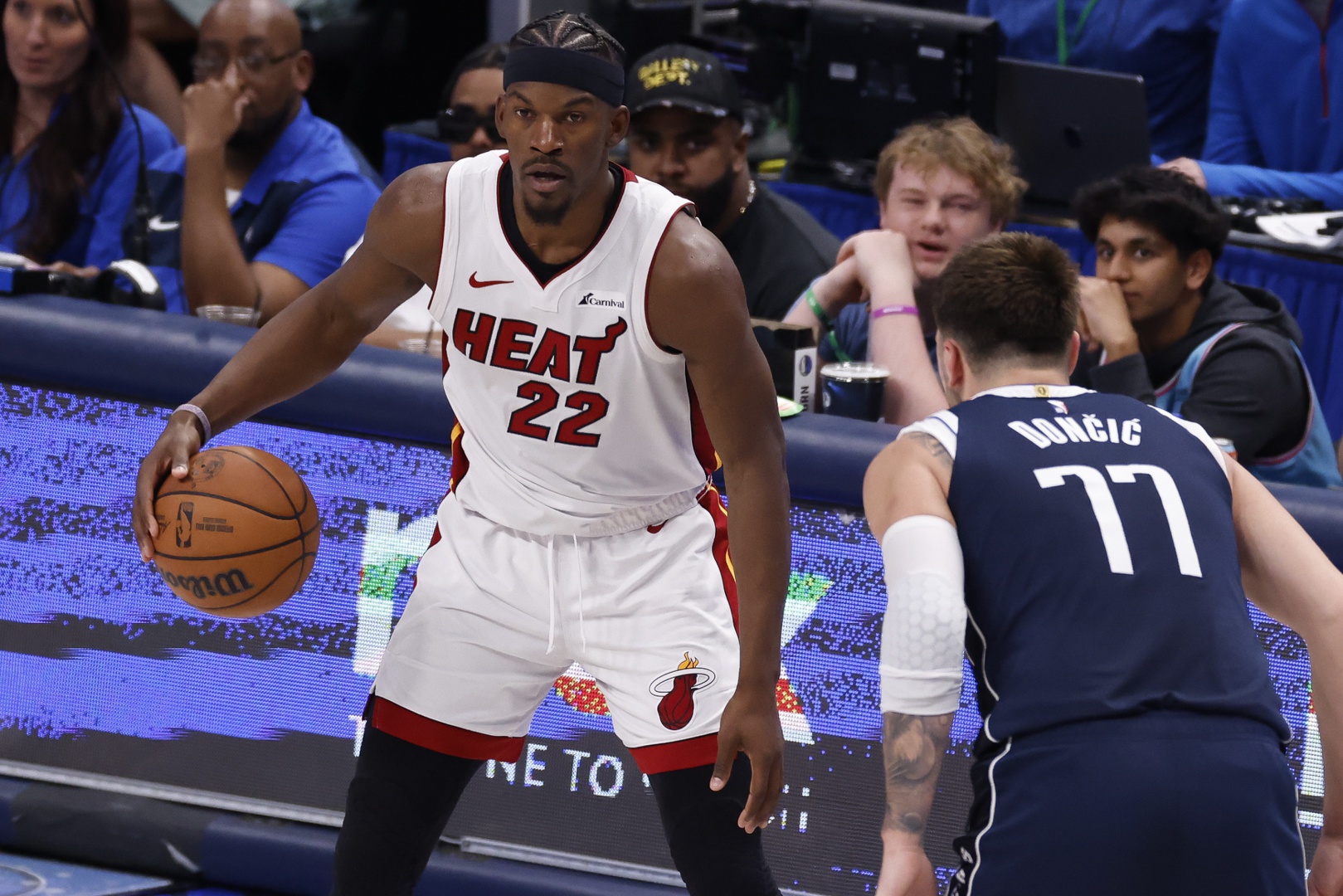 Jimmy Butler Y Terry Rozier, Bajas En Los Heat Para El 'play-in' Contra ...