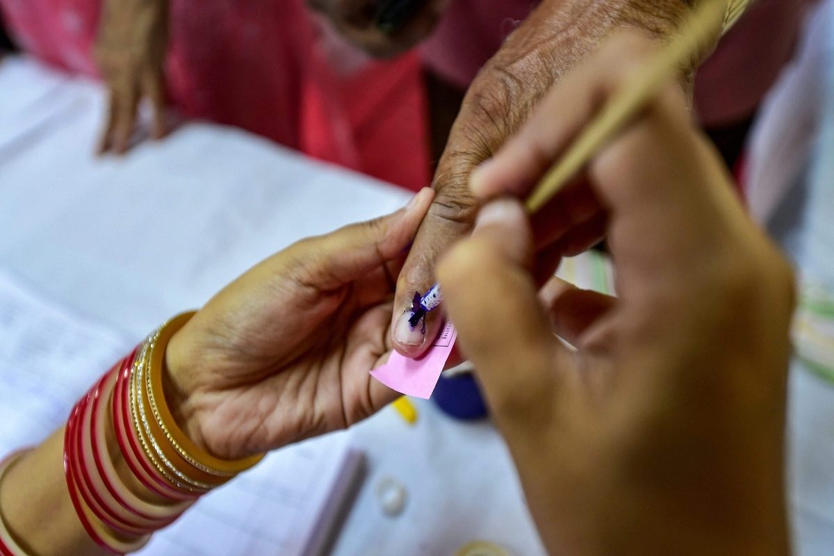 tamil nadu election 2024 voting live: stage set for high-stakes triangular battle in southern state; voting to begin at 7 am