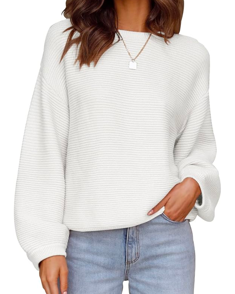 Monochrome Vibe Sweaters That You'll Love to Style