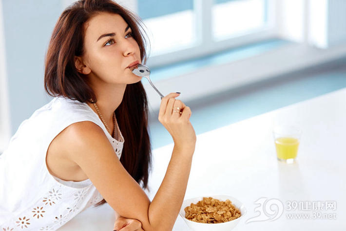 早餐怎样吃最健康？6种吃法会折寿！
