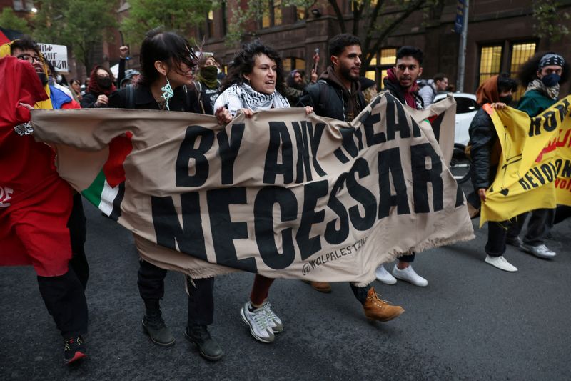 over 100 pro-palestinian protesters arrested from new york's columbia campus