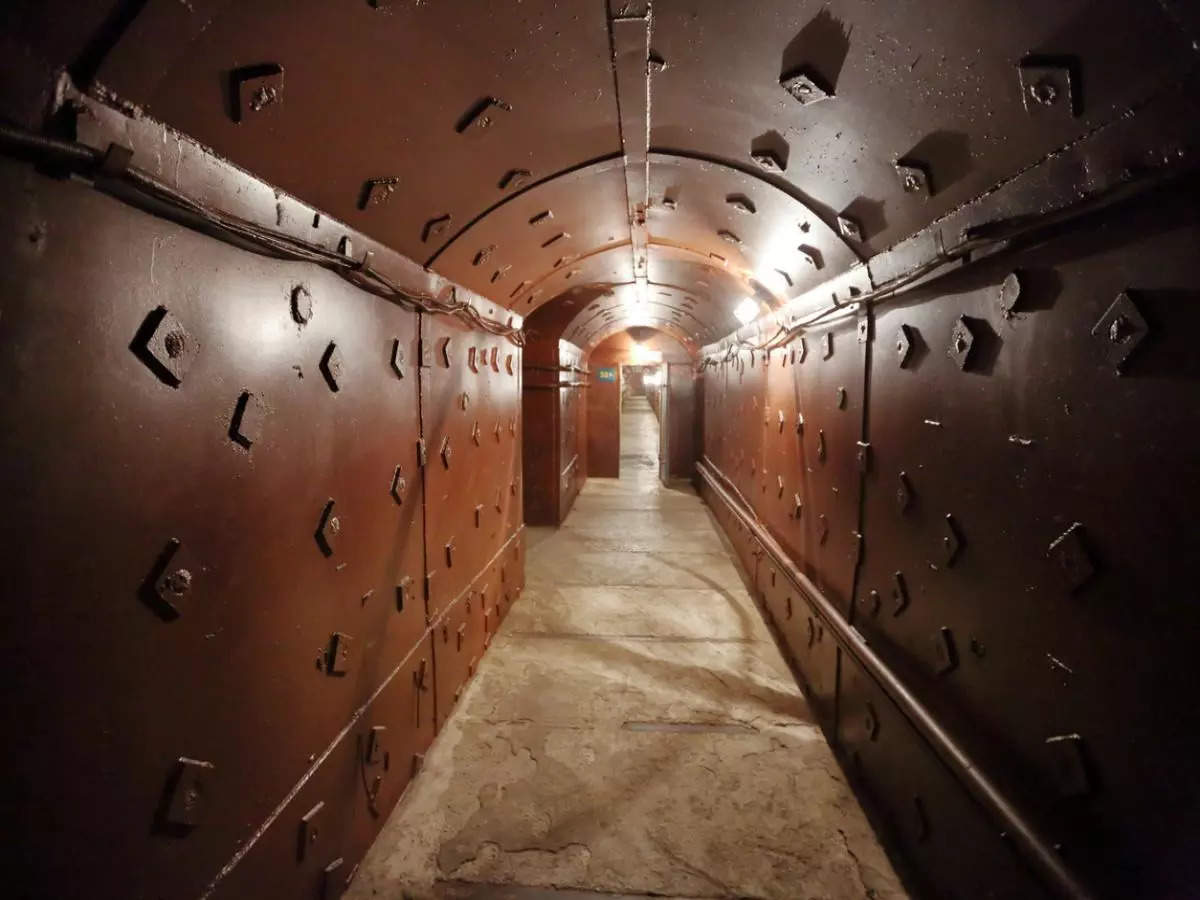 mussolini's secret wwii bunker in rome now open to public