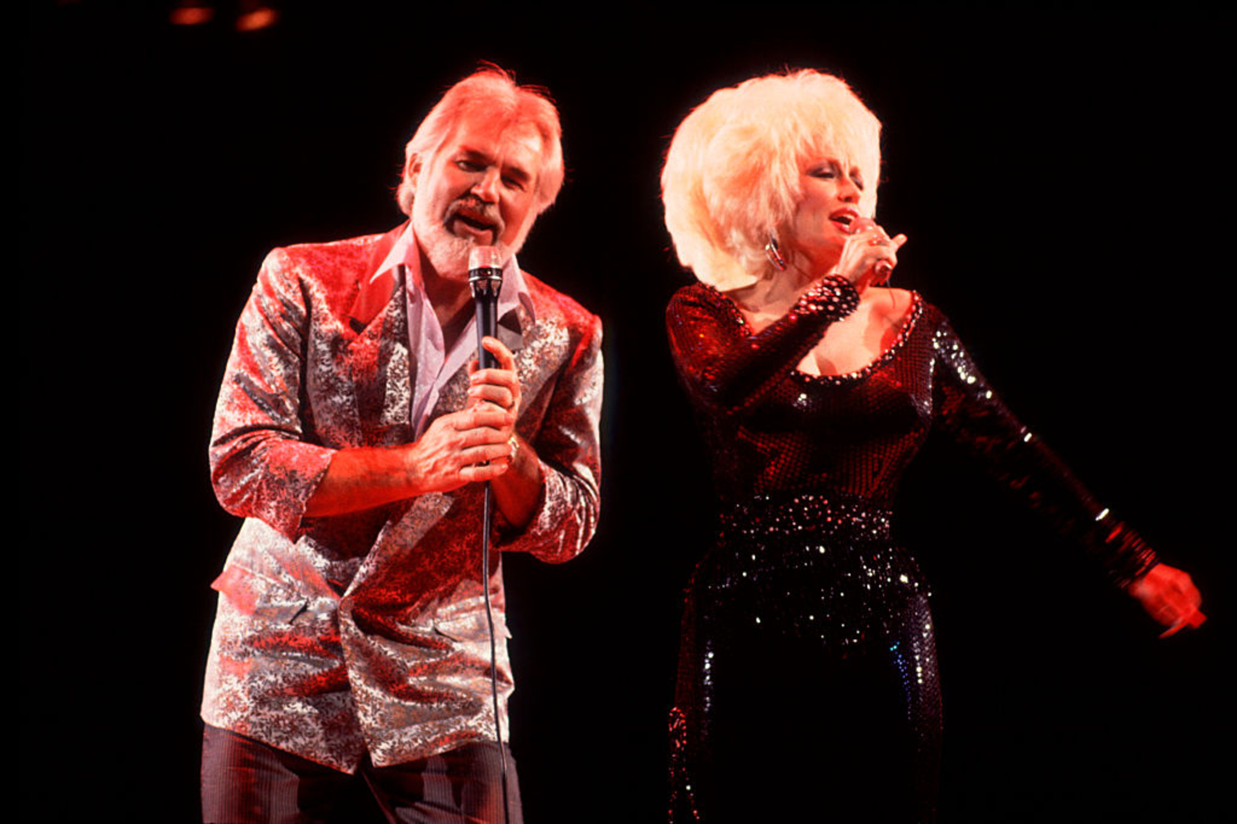 <p>Disco titans the Bee Gees wrote one of the most famous country duets in history, Kenny Rogers' and Dolly Parton's "Islands in the Stream," which was originally intended for Diana Ross. </p><p>You may also like: <a href='https://www.yardbarker.com/entertainment/articles/20_facts_you_might_not_know_about_lord_of_the_rings_return_of_the_king/s1__38646244'>20 facts you might not know about 'Lord of the Rings: Return of the King'</a></p>