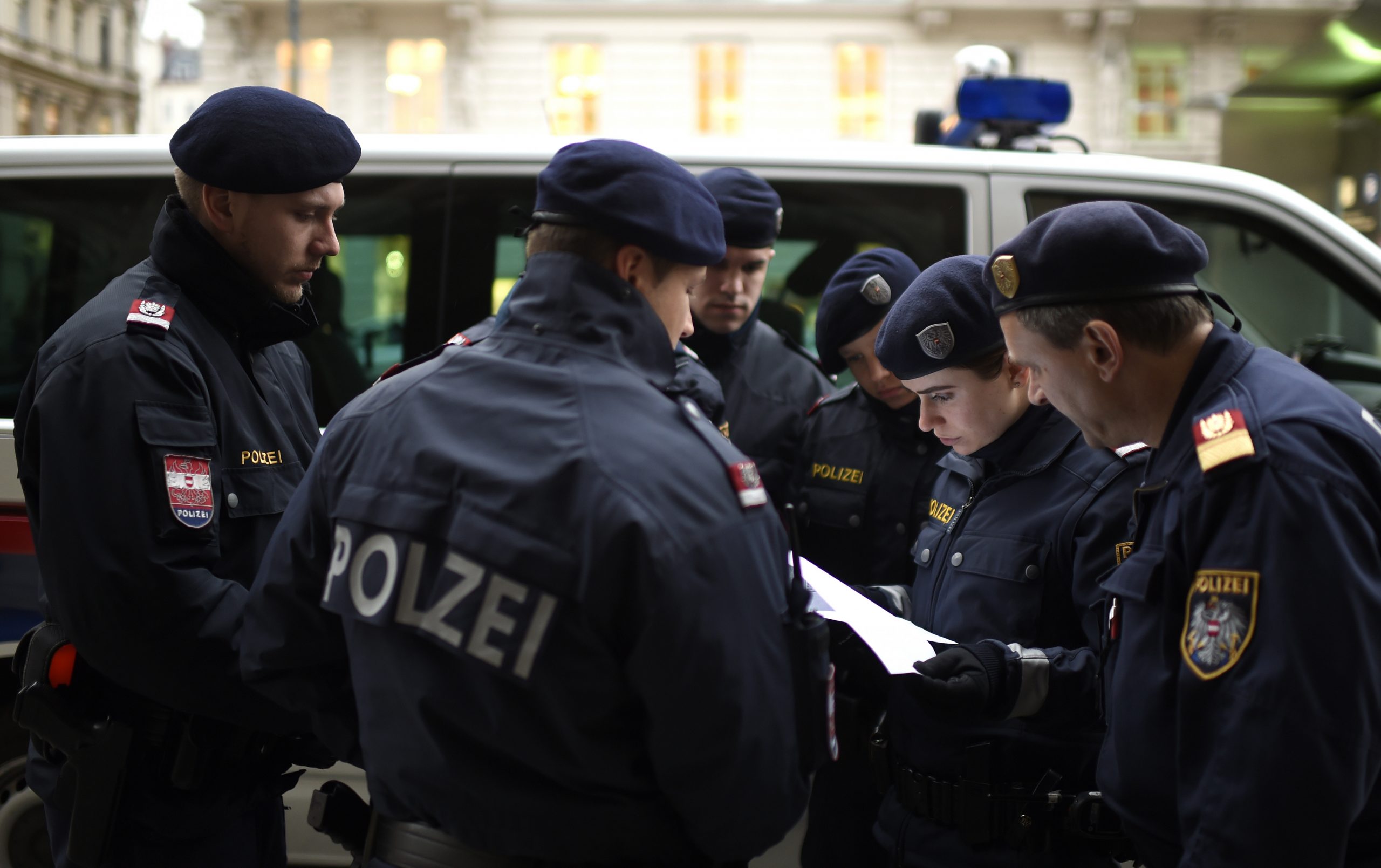 bewaffneter überfall auf trafik in wien-favoriten: hinweise erbeten