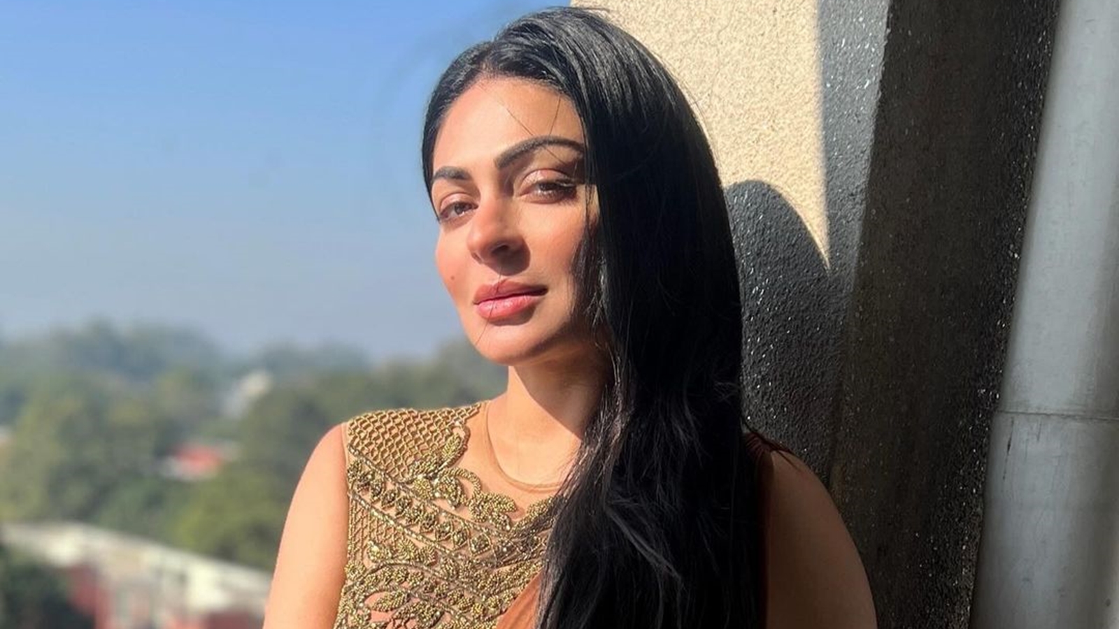 android, neeru bajwa breaks down as she recalls dad working at a gas station despite being a doctor, mom working as housekeeper during pregnancy