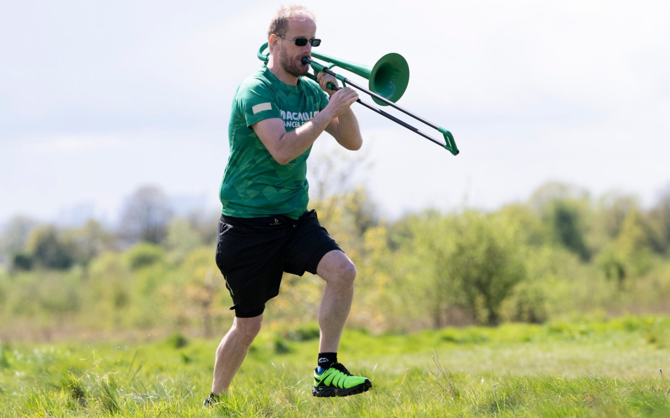 ‘i have terminal cancer, but i will run the london marathon playing a trombone’
