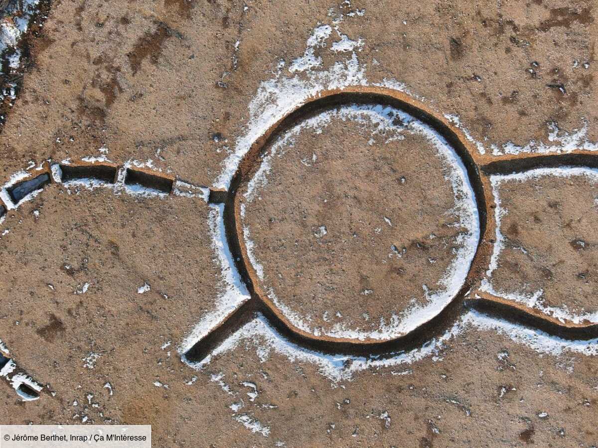 archéologie : une étrange forme géométrique découverte sur un site millénaire en bourgogne