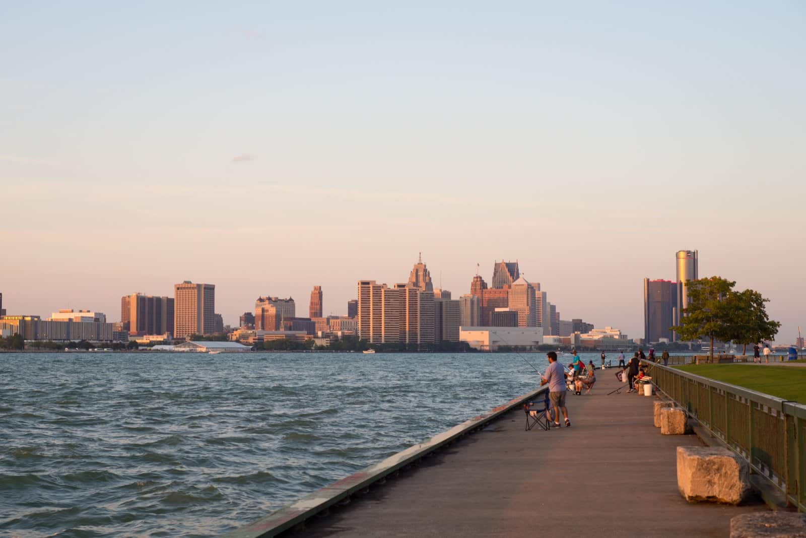 <p class="wp-caption-text">Image Credit: Shutterstock / Roxana Gonzalez</p>  <p>Detroit, the emblem of American industrial decline, faces challenges from unemployment to urban decay. Yet, it’s also a place of strong community and an emerging hub for artists and entrepreneurs.</p>